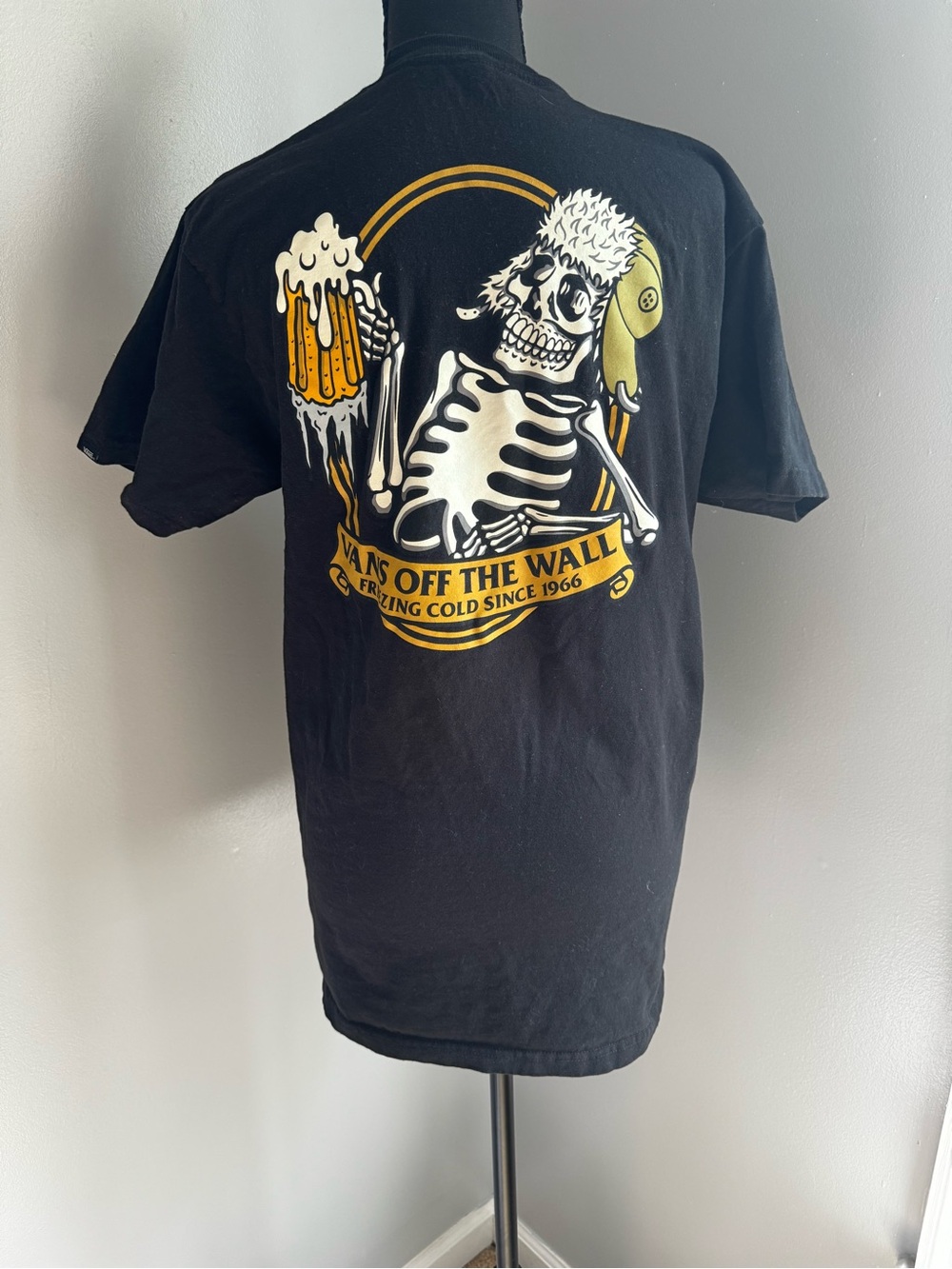 VANS Below 66 Graphic Tee